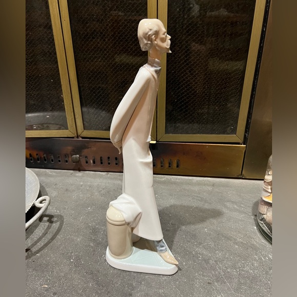 Doctor Lladro - Picture 5 of 5